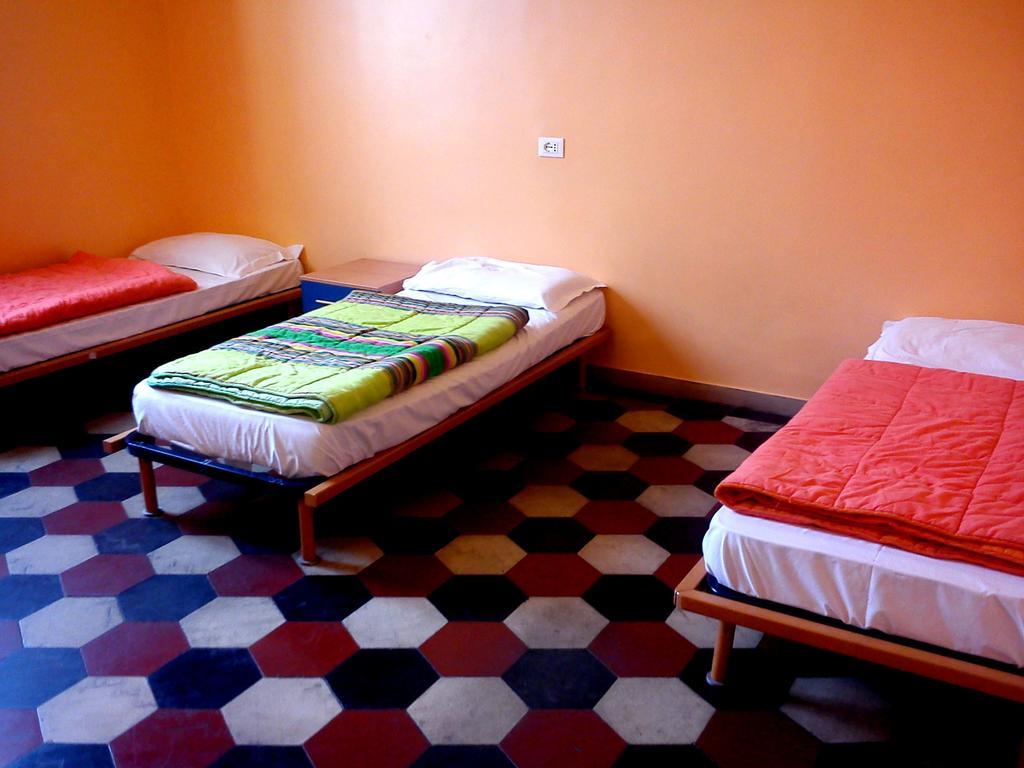 Youth Meeting Home Firenze Esterno foto